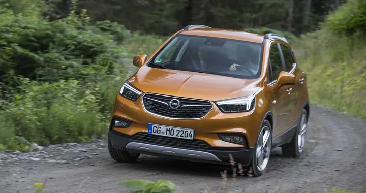 Opel: un progetto pilota in Francia con BlaBlaCar