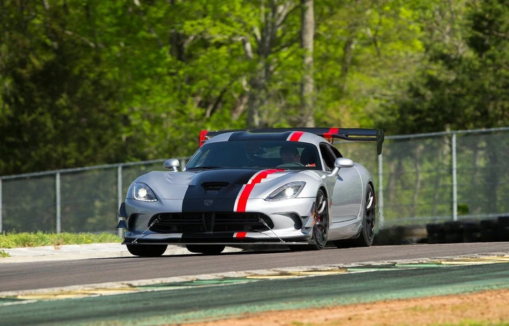 Dodge Viper Acr MY 2015: immagini ufficiali