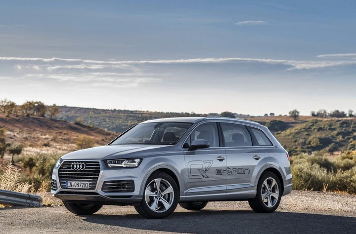 Audi Q7 e-tron 3.0 Tdi quattro: Suv ibrido plug-in