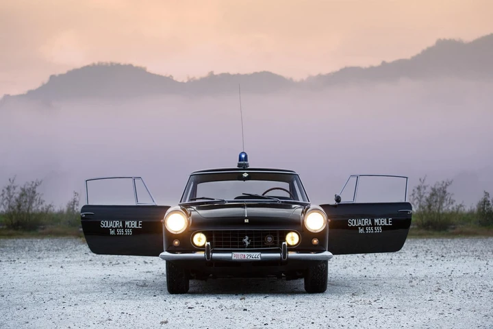 Ferrari 250 GTE 2+2 Polizia 1962: le immagini