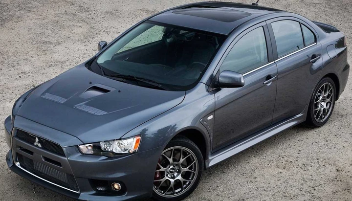 Mitsubishi Lancer Evolution MR 2011