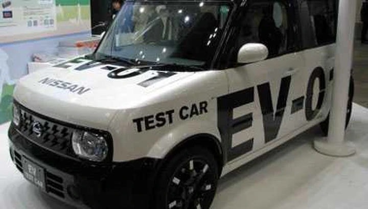 Arval e Renault insieme per l’auto elettrica