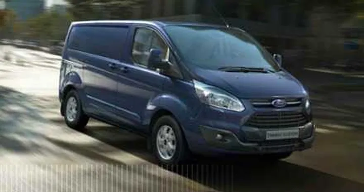 Ford Transit Custom eletto Van dell'Anno 2013