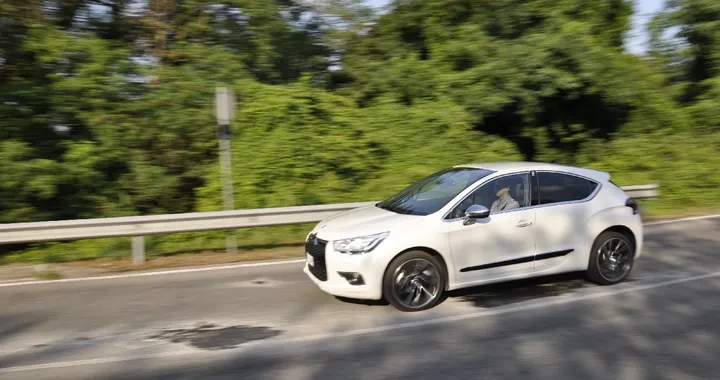 DS4 2.0 BlueHDI 180, la prova su strada