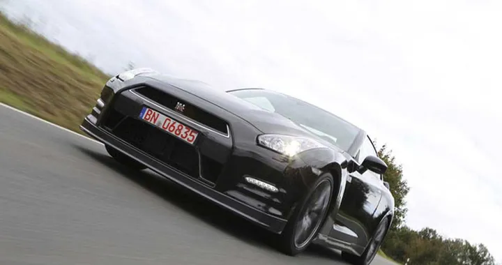 Nissan: futuro incerto per la Nissan GT-R