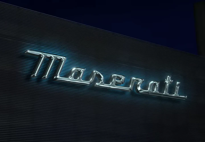 Maserati Ghibli Hybrid: il teaser in attesa del debutto