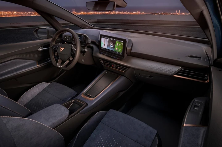 Cupra el-Born 2021: prime immagini ufficiali
