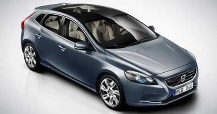 Volvo V40 2012: le prime immagini