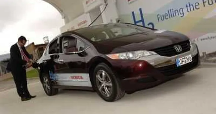 Honda apre il primo distributore di idrogeno in UK