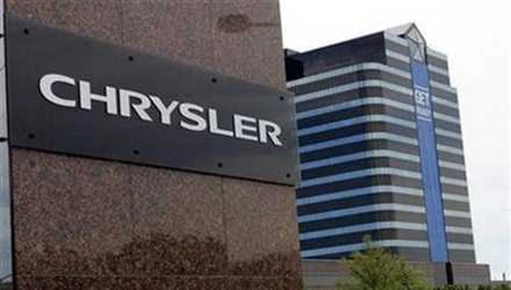 Chrysler cerca una joint venture per i servizi finanziari