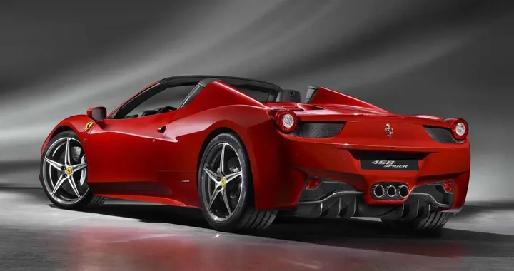 Ferrari 458 Spider: il video