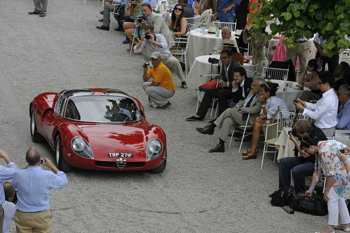 Alfa Romeo 33 Stradale e Aston Martin Zagato a Villa d'Este 2011