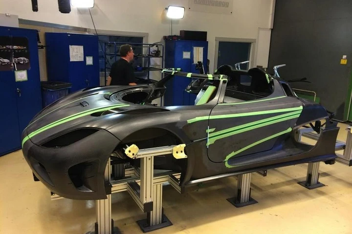 Koenigsegg One:1,  configurazione del primo esemplare con guida a destra
