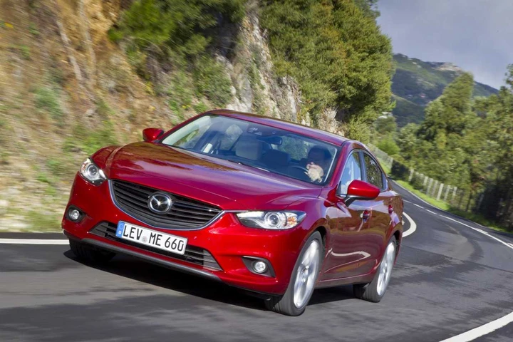 Mazda6 2013 berlina e station wagon