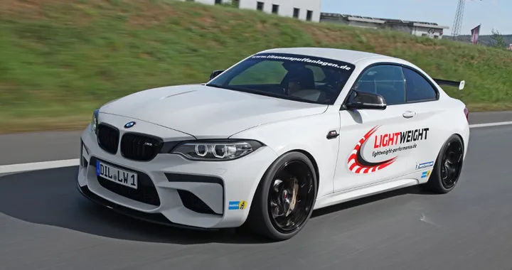 Bmw M2 LW by Lightweight: 450 CV per la piccola coupé