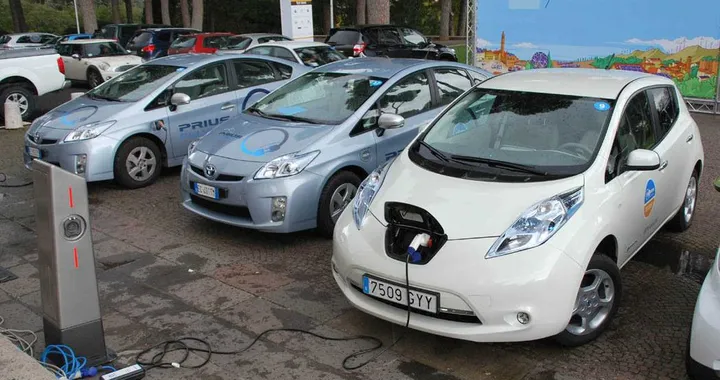 Incentivi auto 2019: elettriche, GPL, metano e ibride