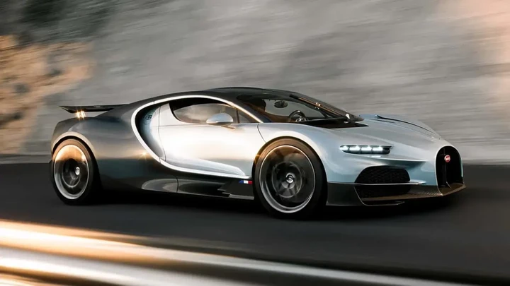 Bugatti Tourbillion, gloria al V16: le elettriche stanno a guardare