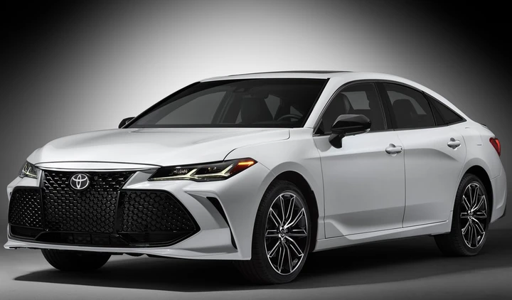 Toyota Avalon: la nuova generazione debutta a Detroit