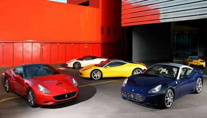 Ferrari: solo il 45% dei clienti la sceglie rossa