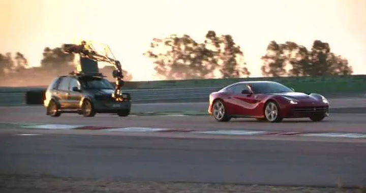 Ferrari F12 Berlinetta: il Video Backstage