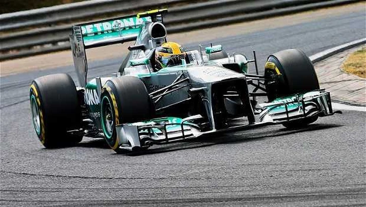 GP Ungheria: vince Hamilton, secondo Raikkonen