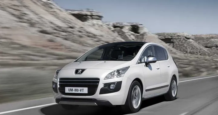 Peugeot all’H2Roma 2012 con iOn e 3008 Hybrid 4