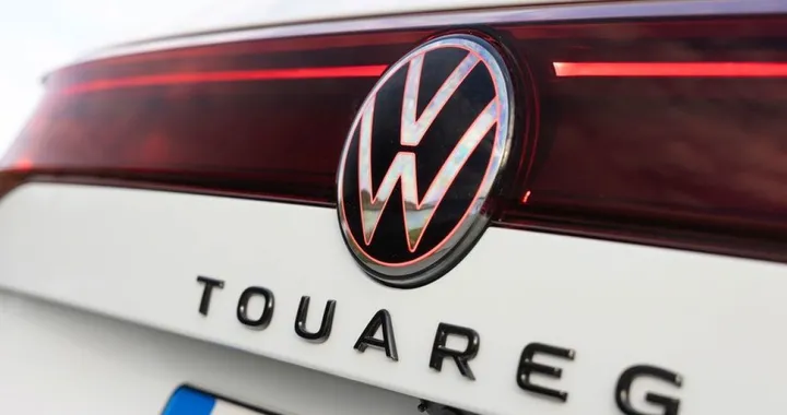 Nuova VW Touareg 2027: solo elettrica su piattaforma SSP