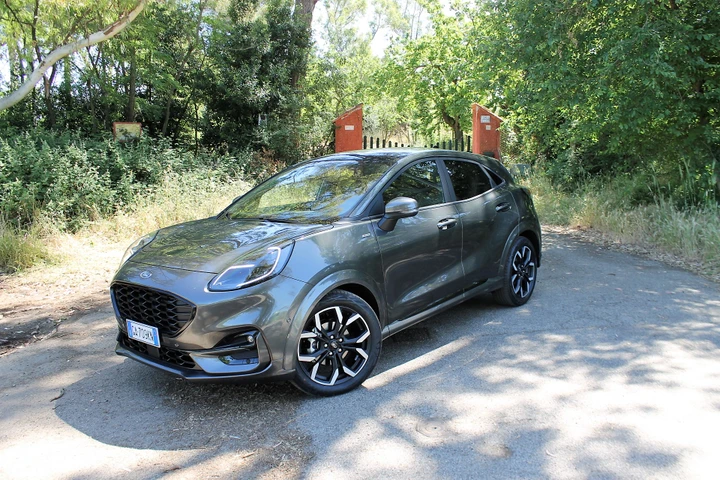 Ford Puma 1.0 EcoBoost Hybrid ST-LINE X, la prova su strada