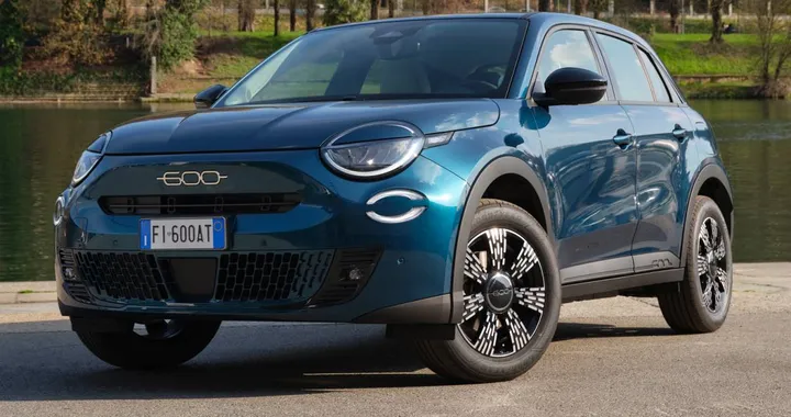 Fiat lancia la nuova 600 a benzina con motore 1.2 turbo e 600 Street