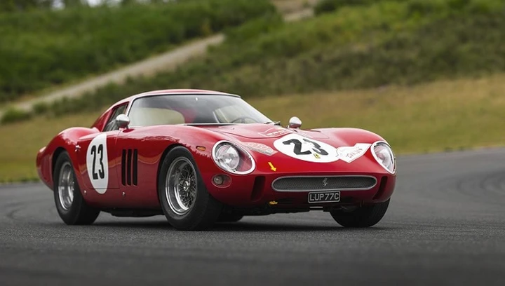 Ferrari 250 GTO: l'esemplare guidato da Phil Hill andrà all’asta a Monterey