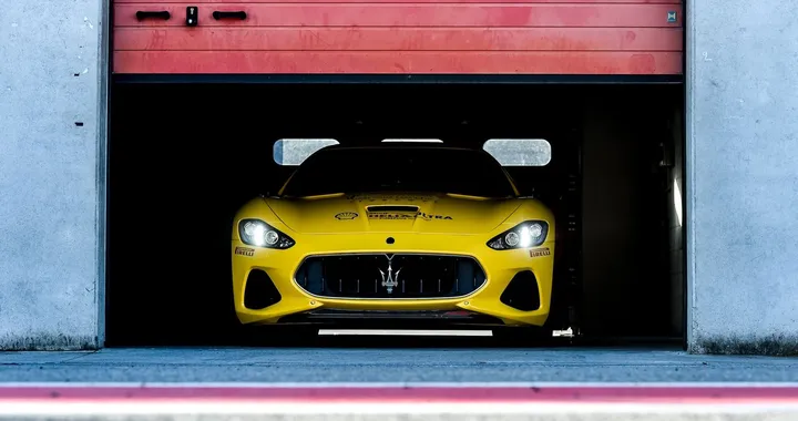 Master Maserati, i corsi di guida del Tridente festeggiano 20 anni