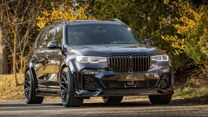 Bmw X7 by Lumma Design: il SUV extralarge diventa sportivo