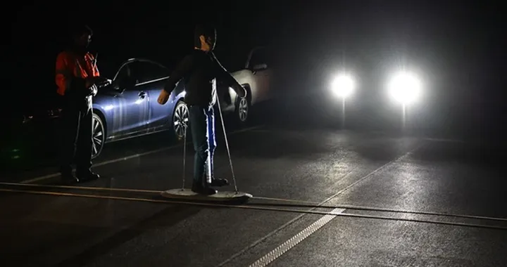 Frenata autonoma d’emergenza: di notte è meno efficace