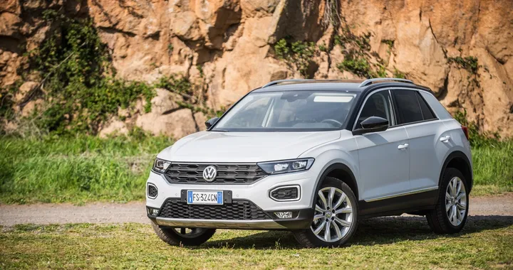 Volkswagen T-Roc 1.6 TDI SCR: la prova su strada