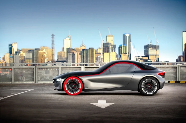 Opel GT Concept: immagini ufficiali