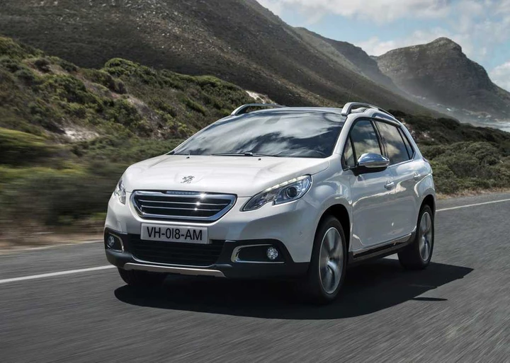 Peugeot 2008: prezzi da 15.100 euro