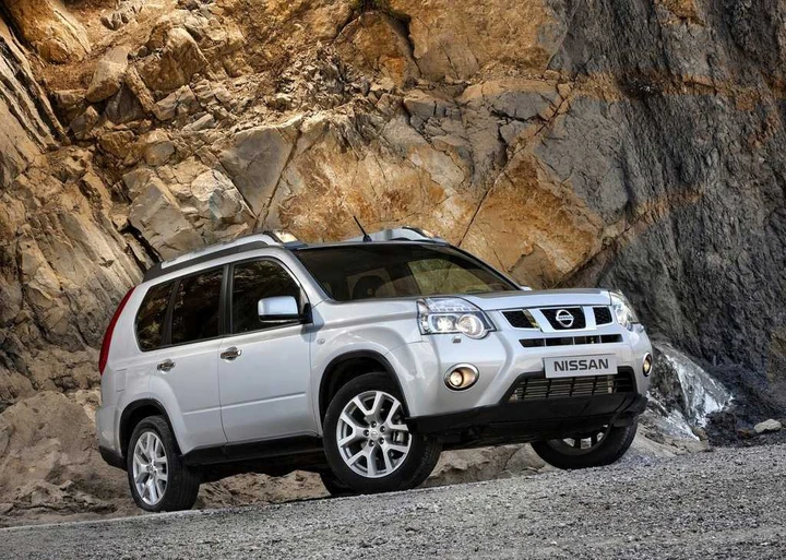 Nuova Nissan X-Trail Model Year 2011