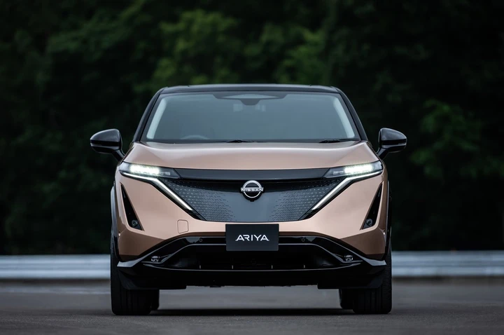 Nissan Ariya: immagini ufficiali