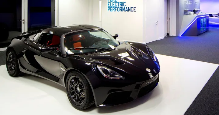 Detroit Electric: inaugurato il primo showroom
