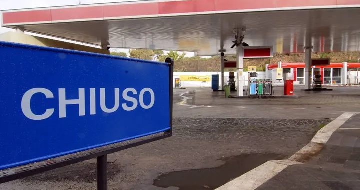 Sciopero benzinai: niente carburante fino alle 7 di domani