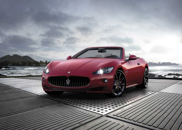 Maserati GranCabrio Sport