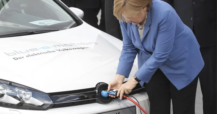 Volkswagen punta sull’elettrico