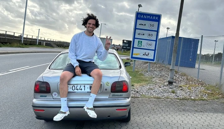 Da Barcellona a Tokyo con una vecchia Fiat Marea: un'impresa epica