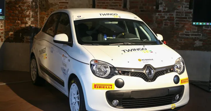 Renault Twingo R1: il rally 