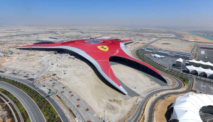 Ferrari World Abu Dhabi: 100 giorni all'alba