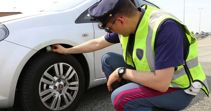 Pneumatici e sicurezza sulle strade italiane: al via “Vacanze Sicure”