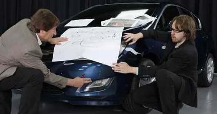 Opel Astra 2010: parzialmente... svelata