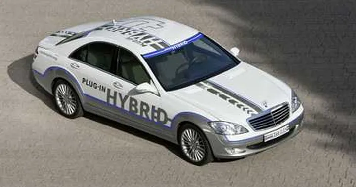 Mercedes S 500 Vision Plug-In Hybrid: plugin di lusso