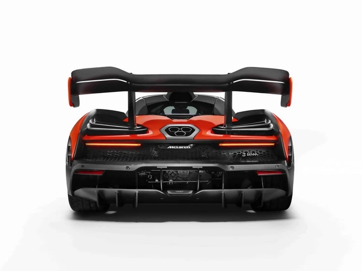 McLaren Senna