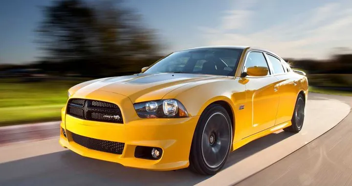 Dodge Charger SRT8 Super Bee 2012